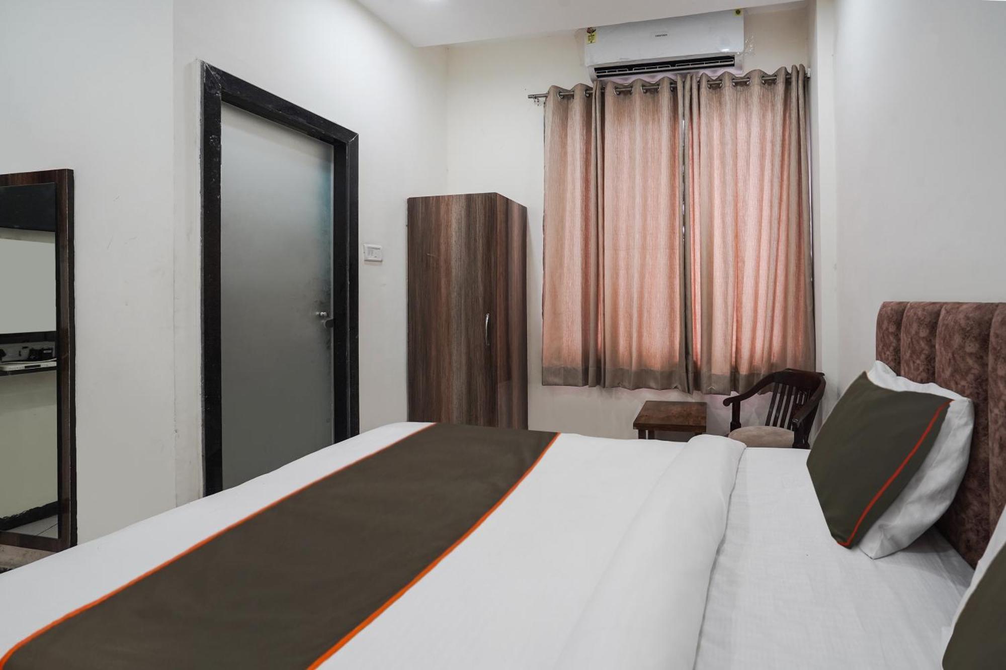 Townhouse Amanaka Formerly Hotel City Pride Raipur  ภายนอก รูปภาพ