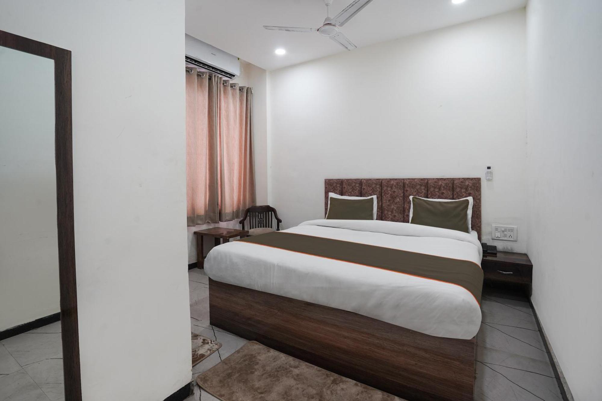 Townhouse Amanaka Formerly Hotel City Pride Raipur  ภายนอก รูปภาพ